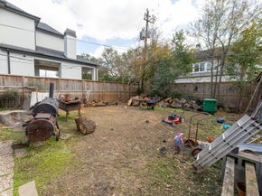 3647 Aberdeen Way, Houston TX 77025