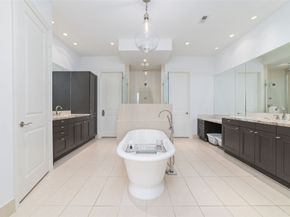 2221 Welch Street 201, Houston TX 77019