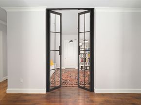 2221 Welch Street 201, Houston TX 77019