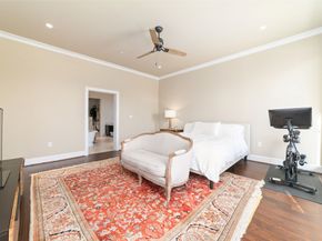 2221 Welch Street 201, Houston TX 77019