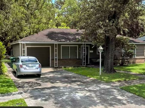 1838 Norcrest Drive, Houston TX 77055