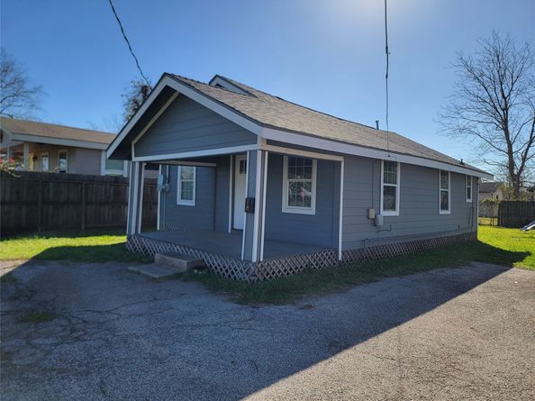 7222 San Angelo Street, Houston TX 77020