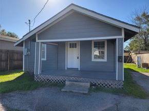 7222 San Angelo Street, Houston TX 77020