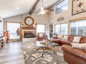 13802 Lynnwood Lane, Sugar Land TX 77498