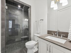 1335 Peden Street, Houston TX 77006