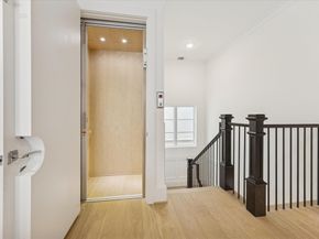 1335 Peden Street, Houston TX 77006