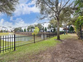 5622 Cohn Meadow Lane, Houston TX 77007