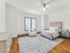 5622 Cohn Meadow Lane, Houston TX 77007