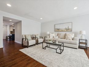 6462 Burgoyne Road, Houston TX 77057