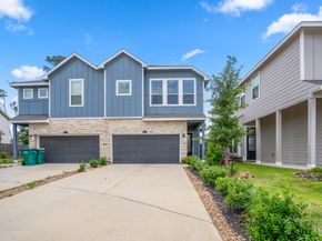 613 Royal Arch Drive, Conroe TX 77304