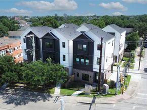 326 Eastwood Street, Houston TX 77011