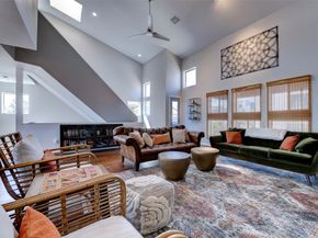 3050 Commerce Street, Houston TX 77003