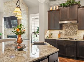 4815 Fairford Drive, Sugar Land TX 77479