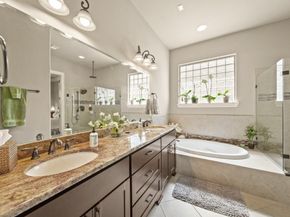 4815 Fairford Drive, Sugar Land TX 77479