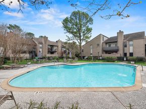 2021 Spenwick Drive 712, Houston TX 77055