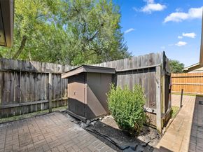 242 Blackwater Lane, Houston TX 77015