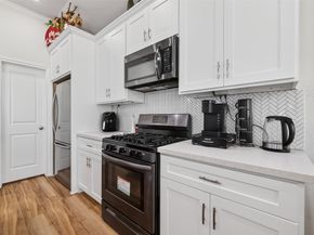 5121 Firnat Street, Houston TX 77016