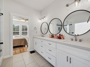 5121 Firnat Street, Houston TX 77016