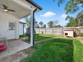 5121 Firnat Street, Houston TX 77016