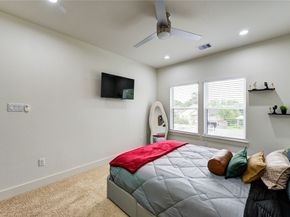 5421 Southlea Street, Houston TX 77033