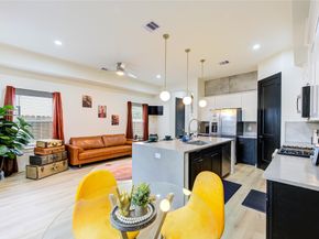 5421 Southlea Street, Houston TX 77033