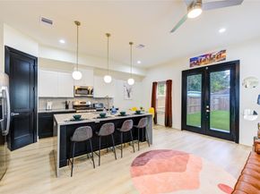 5421 Southlea Street, Houston TX 77033