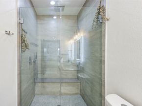 5421 Southlea Street, Houston TX 77033