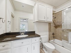 86 S Creekside Court, Houston TX 77055