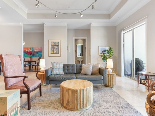 3388 Sage Road 2102, Houston TX 77056