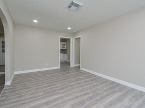 7823 Belgard Street, Houston TX 77033