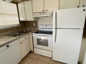 6305 Westward Street 194, Houston TX 77081