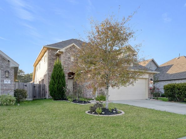 2811 Wilde Redbud Lane, Conroe TX 77385