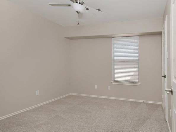 11 Scenic Brook Court, The Woodlands TX 77382