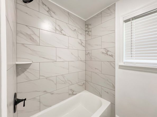 7851 Pecan Villas Drive, Houston TX 77061