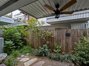 3018 Commerce Street, Houston TX 77003