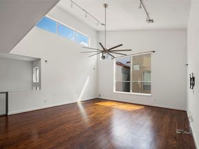 3018 Commerce Street, Houston TX 77003