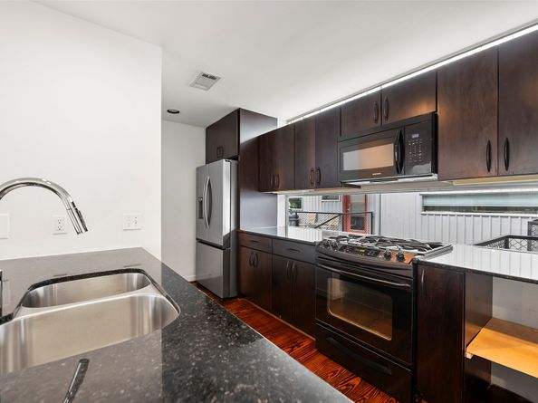 3018 Commerce Street, Houston TX 77003