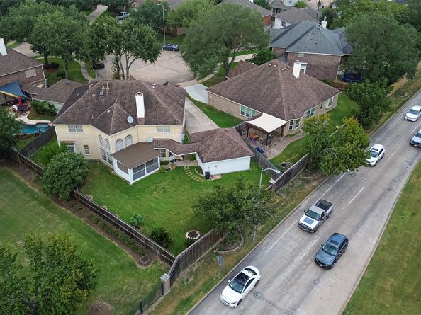14107 Glasgow Place, Houston TX 77077