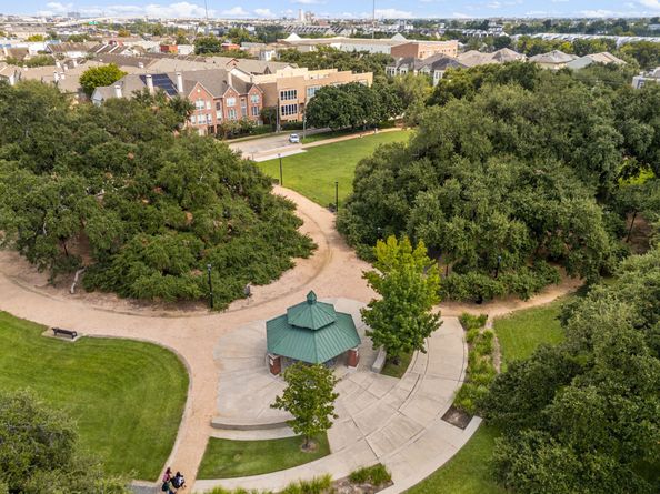 3105 Caroline Street, Houston TX 77004