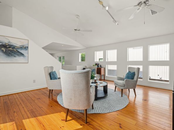 3105 Caroline Street, Houston TX 77004