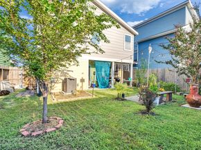 4331 Cetti Street, Houston TX 77009