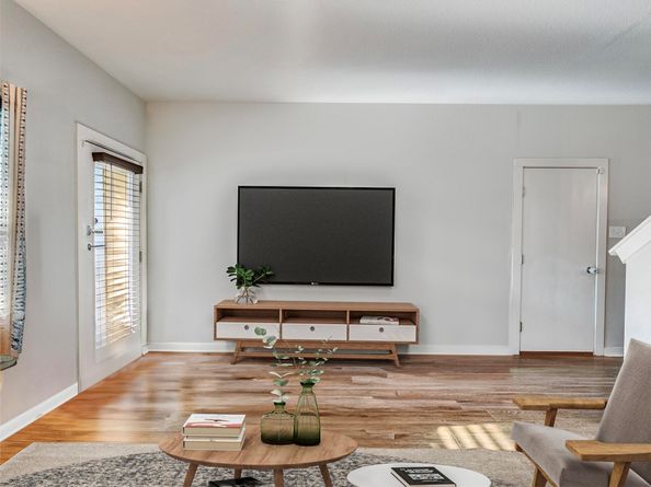 4331 Cetti Street, Houston TX 77009