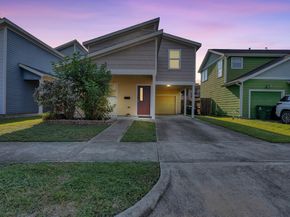 4331 Cetti Street, Houston TX 77009