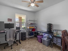 811 Globe Street, Houston TX 77034