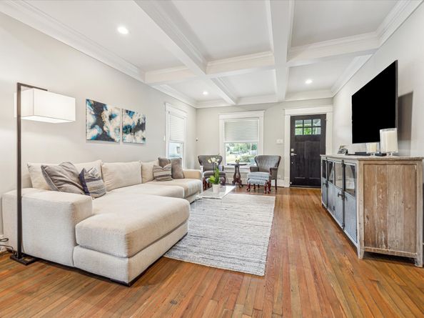 936 W Cottage Street, Houston TX 77009