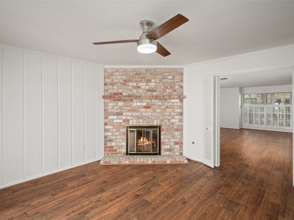 5831 Doliver Drive 24, Houston TX 77057
