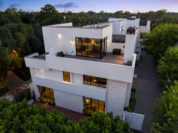 2114 Potomac Drive