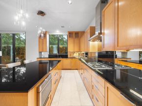 2114 Potomac Drive A, Houston TX 77057