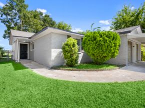 4635 Kilkenny Dr, Houston TX 77048