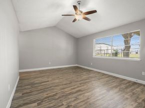 4635 Kilkenny Dr, Houston TX 77048